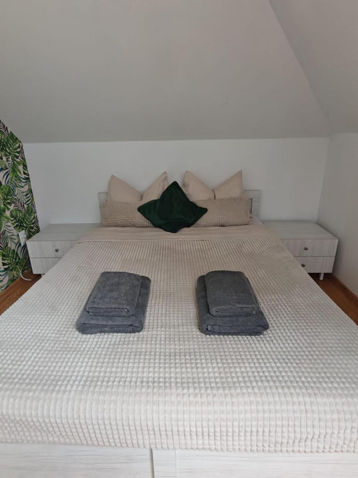Brasov Cucu Residence Экстерьер фото